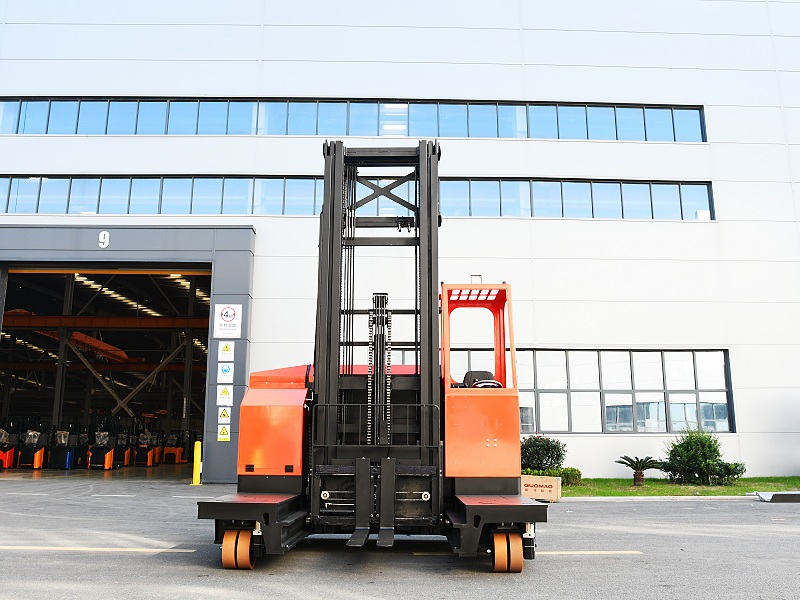 Carretillas elevadoras eléctricas personalizadas no estándar: soluciones a medida para necesidades únicas de manipulación de materiales